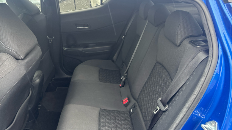 Toyota C-HR 1.8 Hybrid Design 5dr CVT Hybrid Hatchback